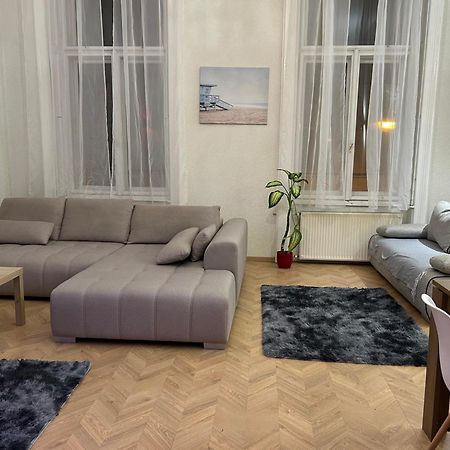 Royal Apartment Будапеща Екстериор снимка