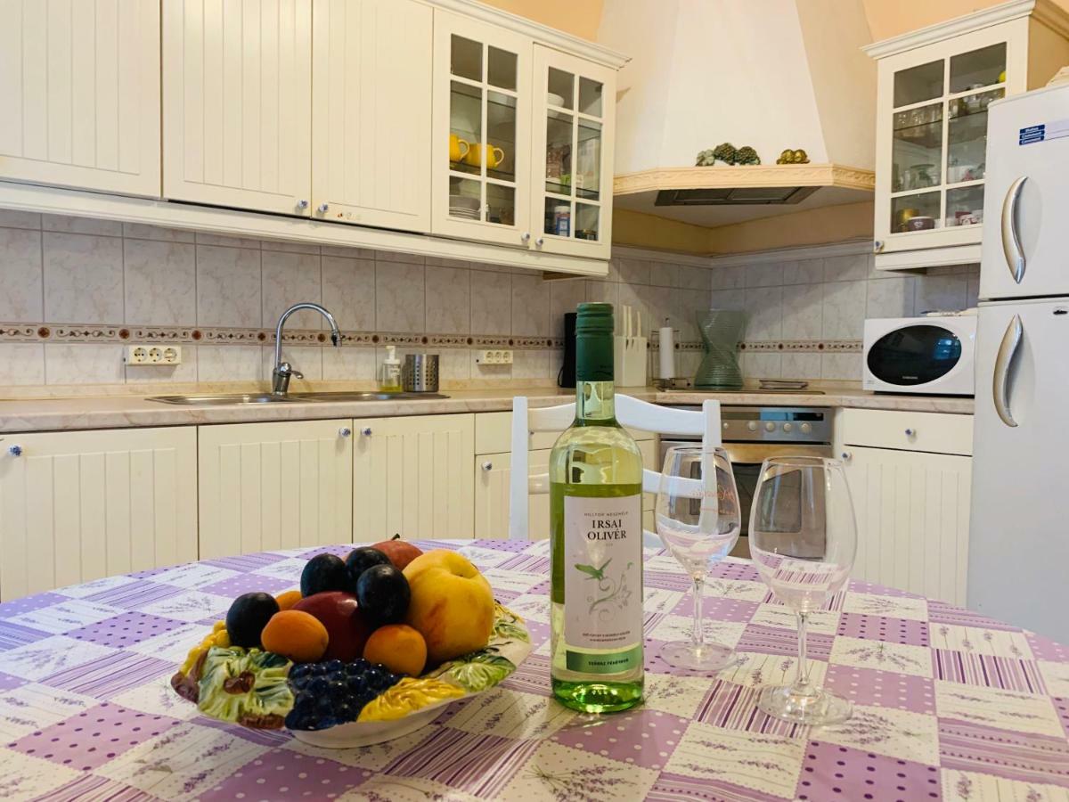 Royal Apartment Будапеща Екстериор снимка